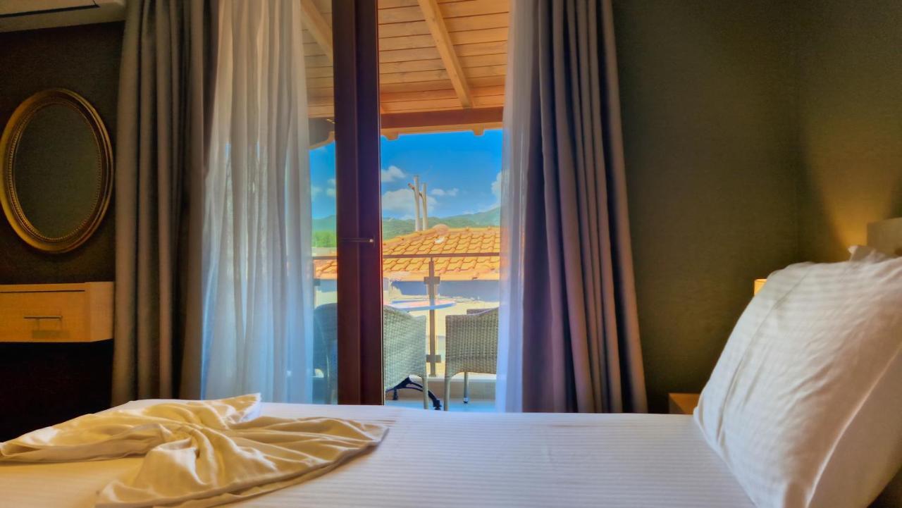 Hotel Viky Sarti Exterior photo